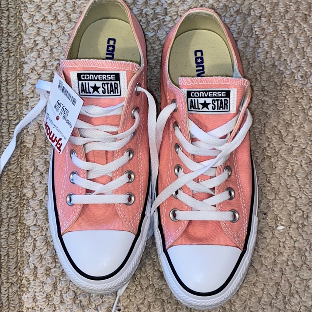 Pink Converse never been worn with tags